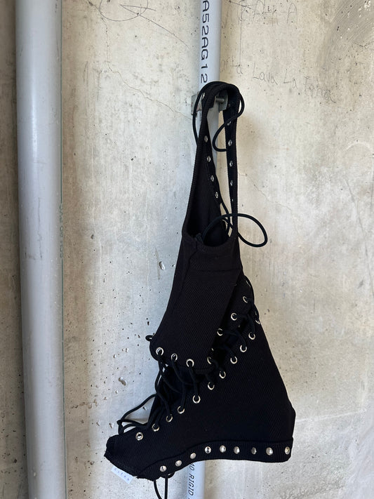 Tie up tank